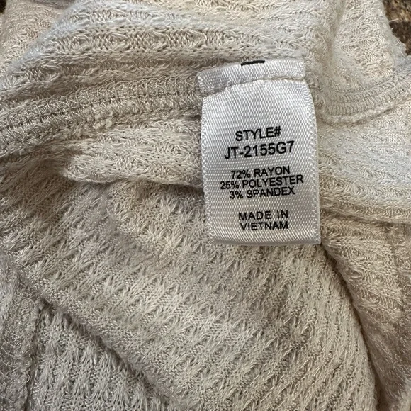 Zenana Henley Top Size Small Oatmeal Long Sleeve Silver Snap Button Closure - Picture 7 of 12